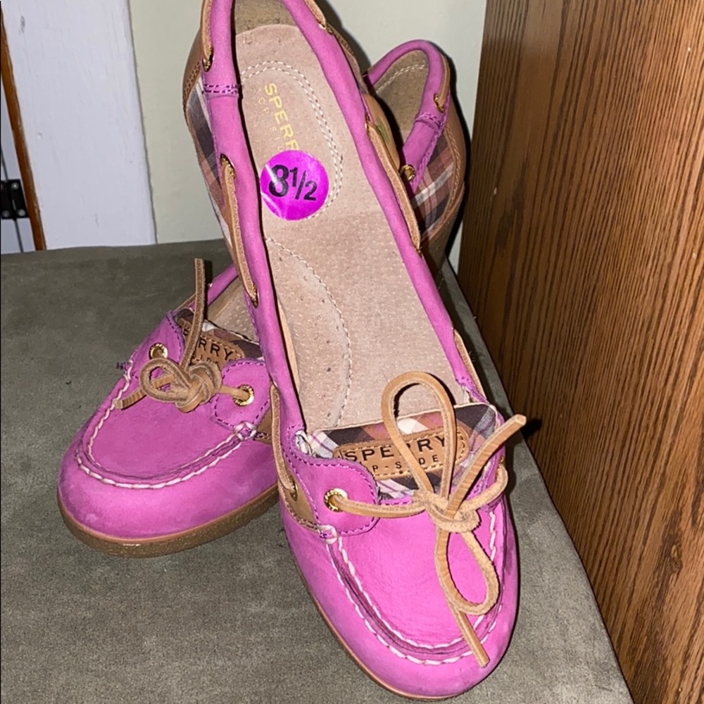 Sperry Wedges